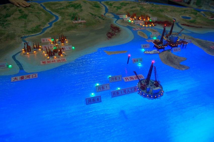 遼東灣淺海油田